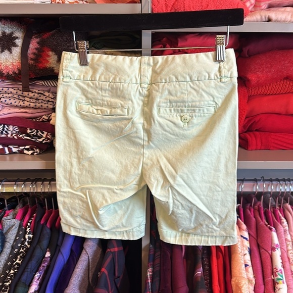 J Crew Andie 9” size 00 mint colored Bermuda shorts​ - Picture 3 of 3